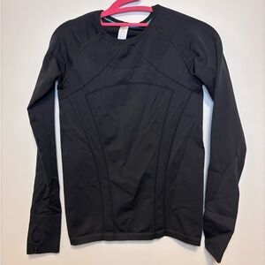 IVIVVA - Fly Tech Fitted Long Sleeve - Size 12 GIRL